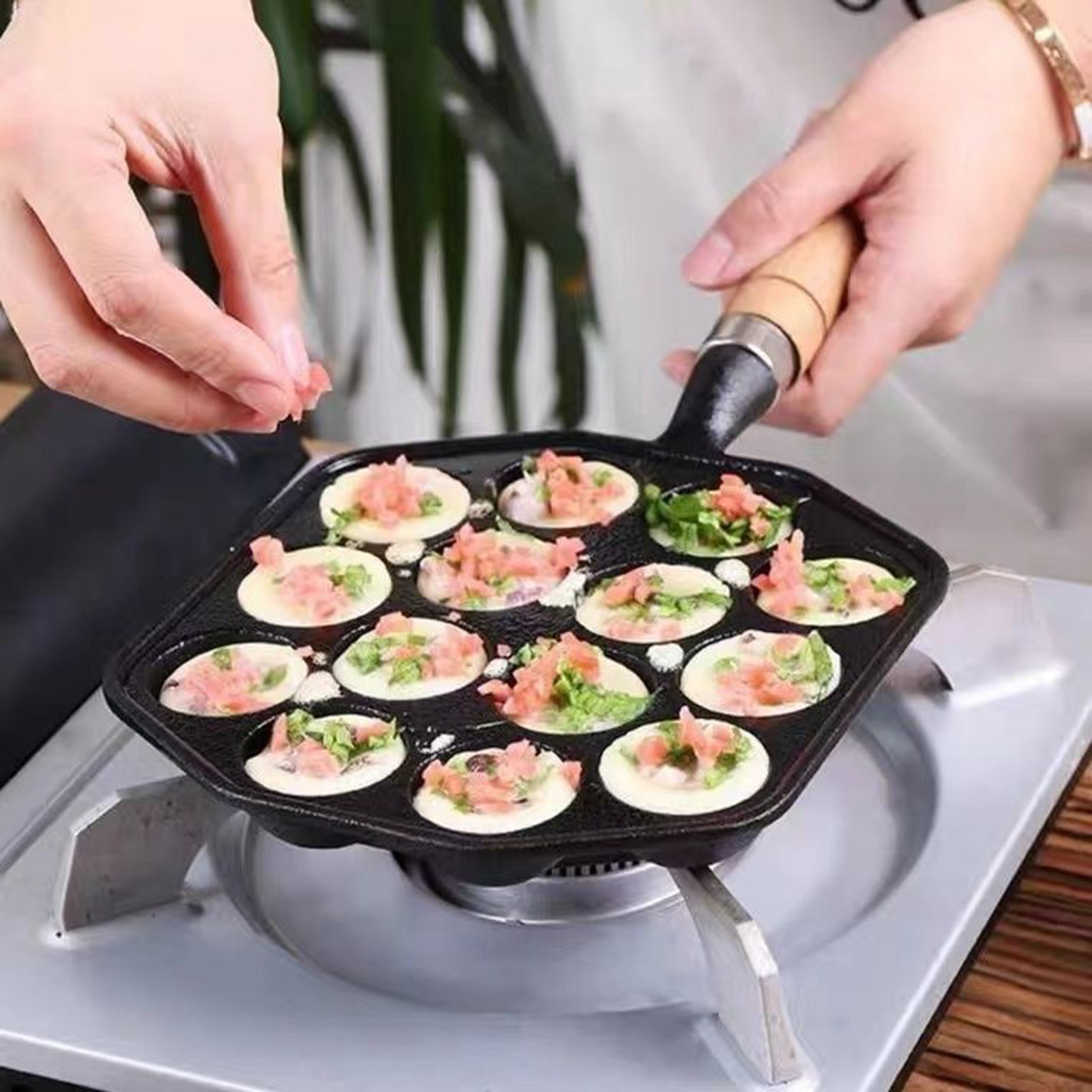 Panela de ferro fundido antiad - Egg Waffle Pan avaliação e preço